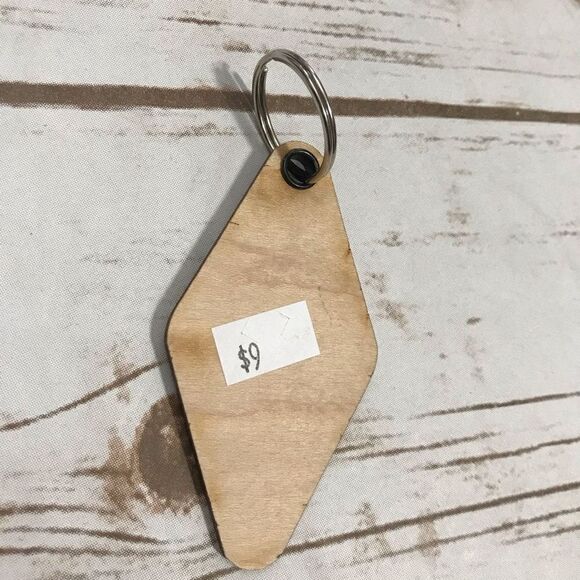 Happy Camper Wooden Keychain Retro Camper - Picture 6 of 7